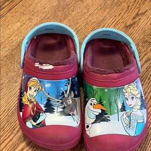 Frozen lined Crocs- size 1